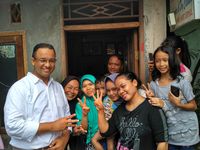 Ditelantarkan 3 Tahun usai Digusur, Ibu Ini Mengadu ke Anies Baswedan