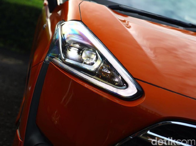 7 Fitur Unik dan Keren di Toyota Sienta