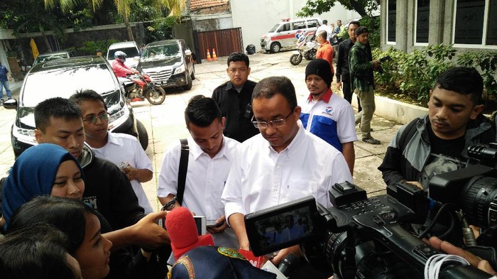 Sambangi DPP Perindo, Anies Baswedan Jadi Pembicara Soal Pemuda