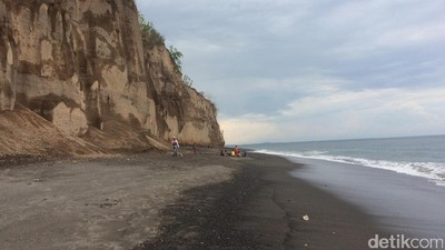 Ini 2 Pantai Cantik di Lombok Utara yang Belum Banyak Orang Tahu
