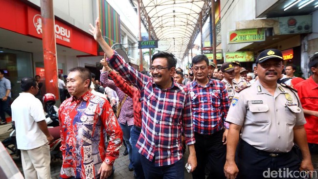 Kicauan Tukang Bubur Penghadang Djarot: Benci Ahok hingga Tak Dibayar