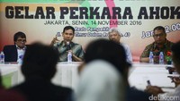 Menurutnya, dari tiga ahli yang diperiksa Polri yakni ahli bahasa, ahli pidana dan ahli agama itu diambil dari pendukung Ahok.‎
