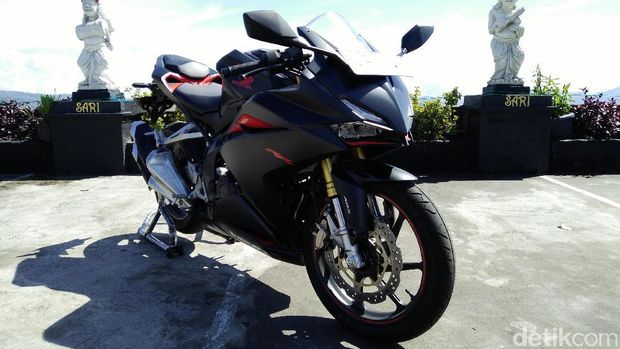 Honda CBR250RR