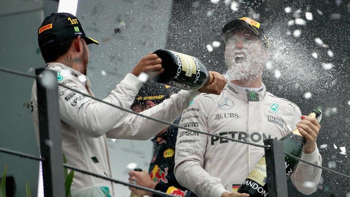 Rosberg vs Hamilton Berlanjut Sampai Balapan Pamungkas