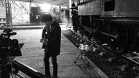 Syuting yang dimulai pagi hari ini menggunakan alur cerita dari lagu Melodi yang disampaikan oleh model pria dan wanita, di mana si pria akan berusaha terus bersama kekasihnya meskipun si wanita terserang penyakit. Foto: dok. Musica Studios