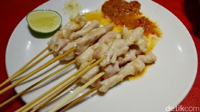 Mau Coba Sate Taichan dengan Paduan Sambal yang Gurih Pedas?