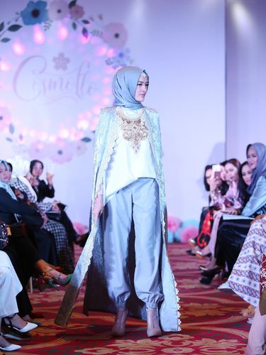  Anniesa Hasibuan Rilis Koleksi Ready to Wear untuk Wanita Metropolitan