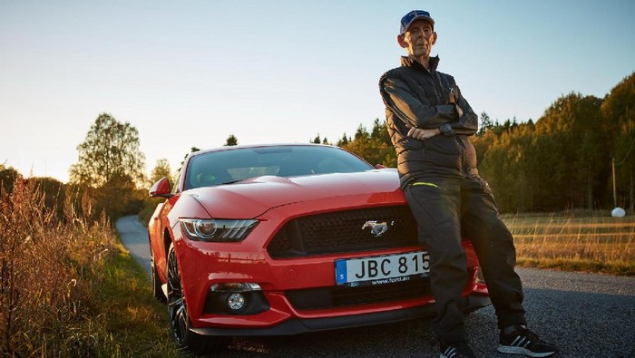 Kakek 97 Tahun Ini Jadi Orang Tertua Pemilik Mustang