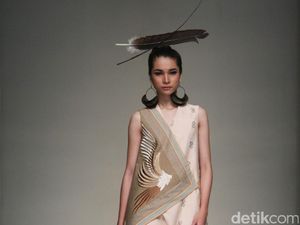 Ultah 1 Dekade, Cita Tenun Indonesia Pamerkan Tenun dari 14 Daerah