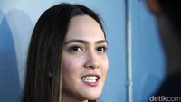 Ia ingin merayakan hari jadi pernikahannya berdua dengan sang suami. Pool/Ismail/detikFoto.