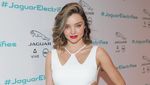 Sexy Lips! Pesona Miranda Kerr