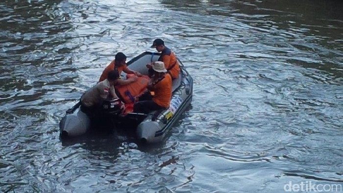 Seorang Bocah di Medan Tewas Terbawa Arus Saat Cari Ikan