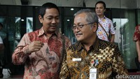 Usai menjadi pembicara, Hendrar meninggalkan Gedung KPK.