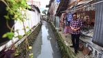 Djarot Blusukan ke Gang Sempit di Bangka