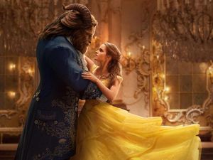 Tips Cantik dengan Makeup ala Emma Watson di Beauty And The Beast