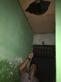 Jebol Plafon, Ambo Berhasil Kabur dari Sel Polsek Maniangpajo