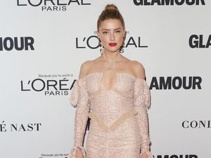 Baru Resmi Cerai, Amber Heard Kini Dikabarkan Pacaran dengan Milyarder