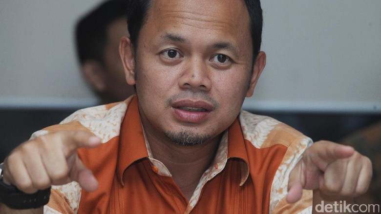 Bima Arya Gerebek Apartemen, Temukan ABG Terkait Prostitusi Online Bima Arya Gerebek Apartemen, Temukan ABG Terkait Prostitusi Online