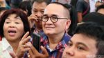 Kontroversi Ruhut Sitompul: Dukung Ahok hingga Berseragam PDIP