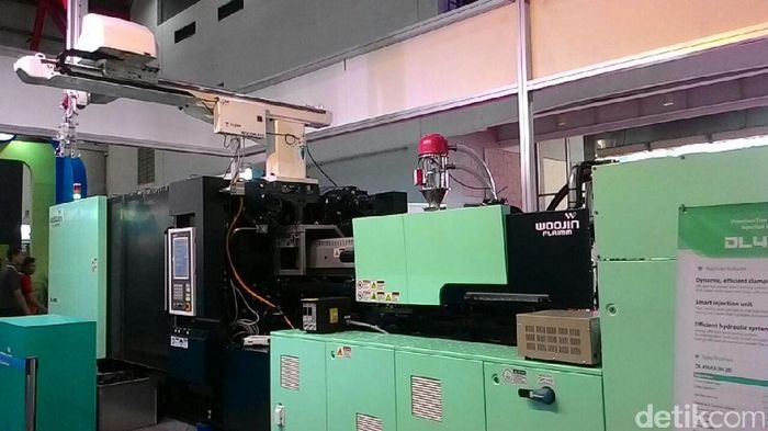 Mesin Pembuat Plastik Asal Korsel Ini Dipakai Pabrik