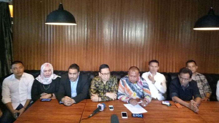 Politikus Muda Golkar Minta Partai Cabut Dukungan terhadap Ahok