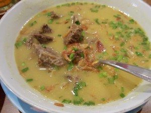 Ini 5 Empal Gentong Legendaris di Cirebon yang Terkenal Nikmat