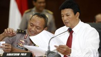 Keputusan menetapkan Ahok sebagai tersangkan diambil setelah pada Selasa kemarin dilakukan gelar perkara di Mabes Polri. Gelar perkara dilakukan dengan menghadirkan pelapor, saksi ahli dari terlapor dan pelapor maupun penyidik.