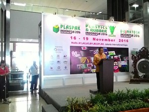 28 Negara Pamer Teknologi Pengolahan Plastik dan Karet di Jiexpo
