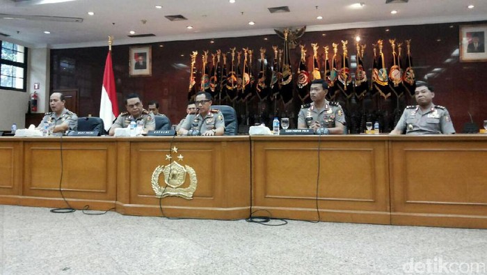 Kapolri: Kalau Ada yang Ingin Ahok Ditahan, Saya Curiga Ada Agenda Lain