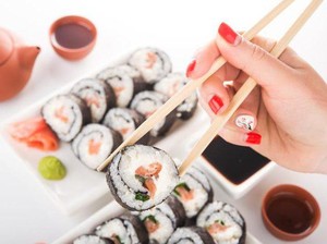 Saat Makan Sushi di Restoran, Perhatikan 8 Hal Penting Ini (2)
