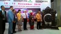 28 Negara Pamer Teknologi Pengolahan Plastik dan Karet di Jiexpo