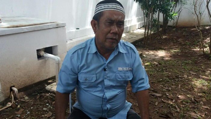 Kaget Ahok Tersangka, Sopir Taksi Ini Ungkap Kesedihan di Rumah Lembang