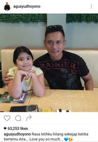 Kala Agus Yudhoyono Pakai Tas Hello Kitty Warna Pink