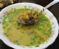 Empal Gentong Berkuah Santan Gurih dari Cirebon