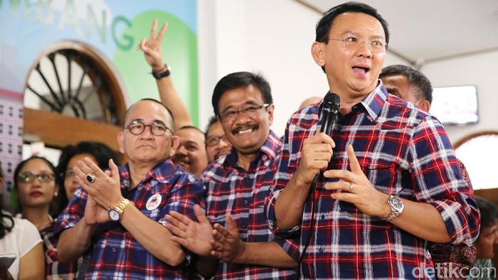 Tinggalkan Rumah Lembang, Ahok Pergi ke Dokter Gigi