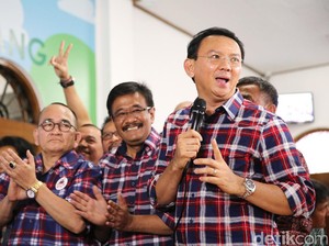 Sebelum Debat Kedua, Ahok-Djarot Rapat dengan Timses