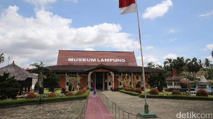 Museum Ruwa Jurai, Lampung