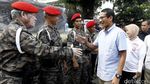 Sandiaga Uno Disambut Warga Kalisari Pasar Rebo