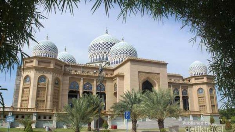 Masjid Islamic Center di Lhokseumawe (Zulfan Ariansyah/dtraveler) Masjid Islamic Center di Lhokseumawe (Zulfan Ariansyah/dtraveler)