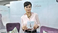 Eva merilis album bertajuk And So It Begins yang digarapnya selama dua tahun. Pool/Noel/detikFoto.