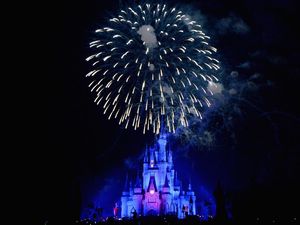 Waspadai Virus Corona, Walt Disney Karantina Karyawan yang Pulang dari Italia