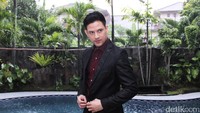 Lucky Perdana saat ditemui di kawasan Cinere, Depok, Jawa Barat pada Selasa (15/11). Pool/Ismail/detikFoto.