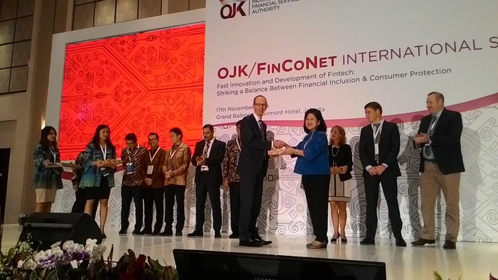 Ada Risiko Fintech, OJK Siapkan Aturan Perlindungan Konsumen