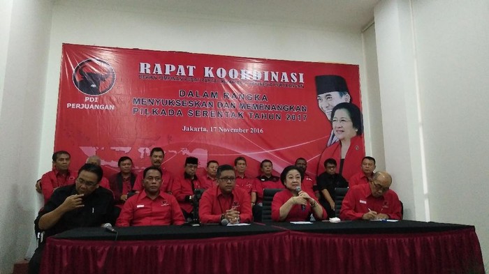 Megawati Tegaskan PDIP Dukung Penuh Jokowi-JK Jalankan Konstitusi