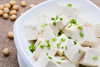 Apa Benar Konsumsi Kedelai Memicu Pertumbuhan Sel Kanker?