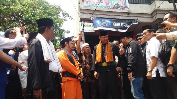 Jurus Silat 'Kuda Hitam' ala Agus Yudhoyono