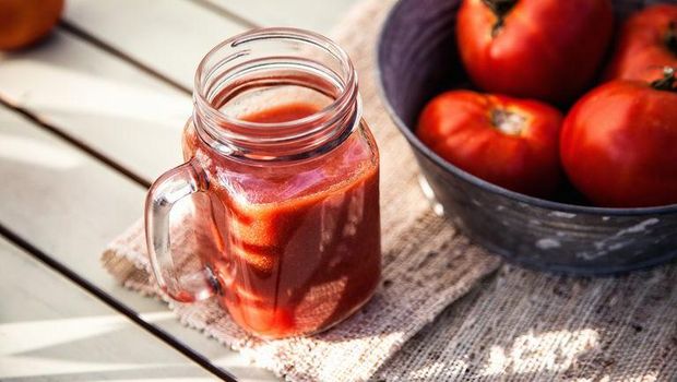 jus tomat lebih enak diminum di pesawat