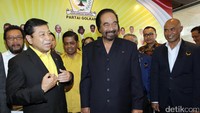 Pertemuan kemudian berlangsung secara tertutup. Belum diketahui poin-poin apa saja yang dibahas oleh keduannya.
