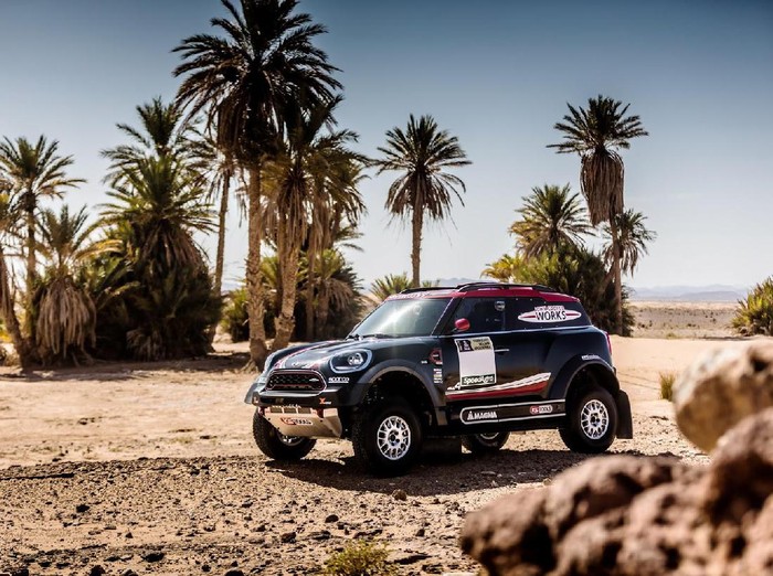 MINI John Cooper Works yang Siap Lahap Segala Medan