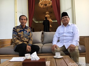 Survei SMRC: Jokowi Ungguli Prabowo di Pulau Jawa